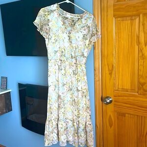 Gorgeous flowery dress